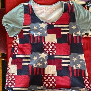 Lularoe patriotic short sleeved top size XL